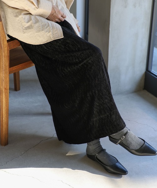 select MOCA(セレクトモカ)の「楊柳ベロアロングスカート(スカート・レディース・ブラック/ブラウン/ベージュ・MEDIUM/LARGE)」の17枚目の写真