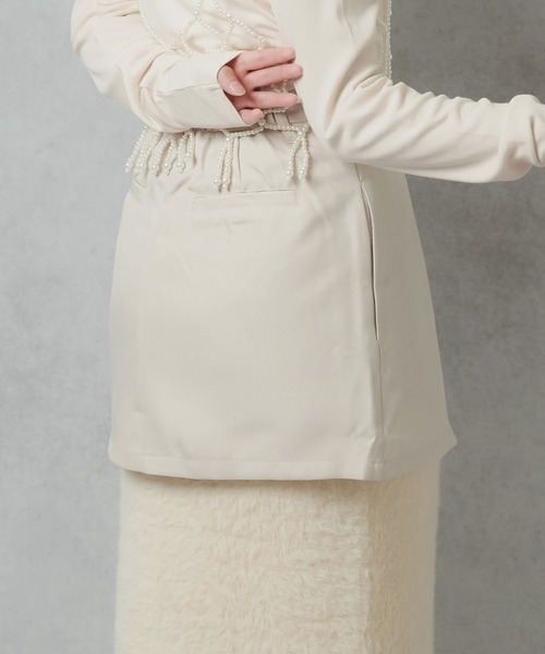 Lull（ルル）の「【Lull / ルル】セットアップ対応 / フロントジップミニスカート（スカート・レディース・チャコール/アイボリー/ブラック・ONESIZE）」の12枚目の写真