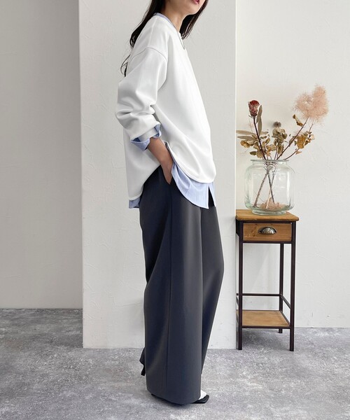 fredy emue（フレディエミュ）の「《セットアップ対応》ダンボールニットプルオーバー（Tシャツ/カットソー・レディース・グレー/オフホワイト/ブラック・38）」の5枚目の写真