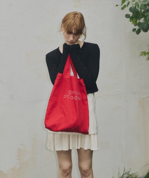 GIUNON（ジウノン）の「dot print tote bag / ドットプリントトートバッグ（トートバッグ・レディース・レッド/ブラック・FREE）」の3枚目の写真