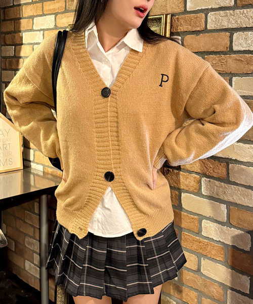 VIVID LADY（ビビッドレディー）の「ニットカーディガン ワンポイント刺繍 レディース ニット ゆったり 長袖（カーディガン/ボレロ・レディース・ブラック/ベージュ/グレー・FREE）」の21枚目の写真