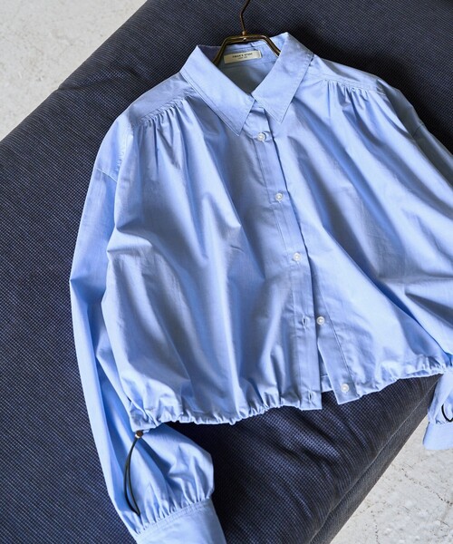 FREAK'S STORE(フリークスストア)の「限定展開 ブロード 裾 ドローコード ショート ロングスリーブ シャツ(シャツ/ブラウス・レディース・ベージュ/サックスブルー/ブラック/ブルー/オフホワイト・フリ-)」の5枚目の写真