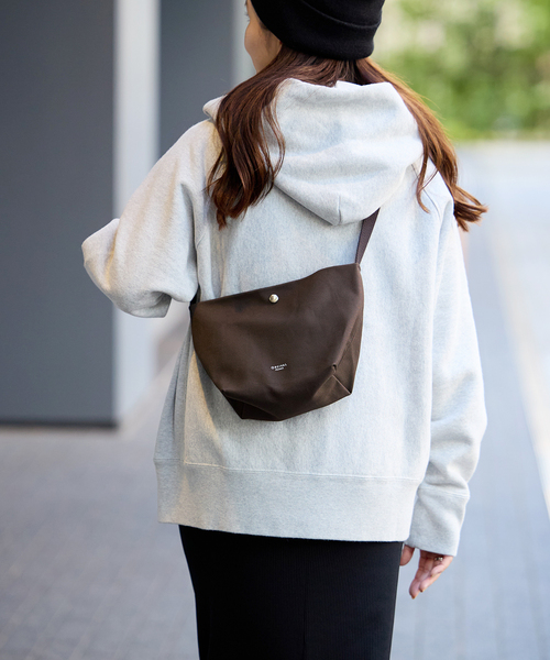 ORCIVAL（オーシバル）の「【ORCIVAL】SHOULDER POUCH MEDIUM OR-H0329 LCV（ショルダーバッグ・レディース・ホワイト/ブラウン/ブラック系その他・FREE）」の8枚目の写真