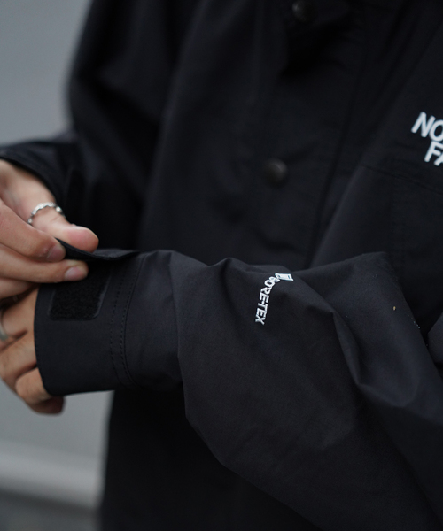 THE NORTH FACE(ザノースフェイス)の「《WEB限定》【THE NORTH FACE / ザ ノースフェイス】Mountain Light Jacket(マウンテンパーカー・メンズ・ブラック/カーキ・MEDIUM/LARGE/X-LARGE)」の7枚目の写真