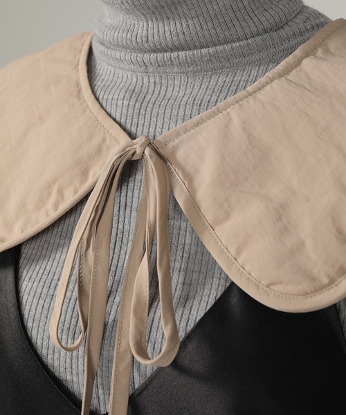 emesuelee（エメスーリー）の「ナイロン付け襟（付け襟・レディース・ダークベージュ/アイボリー/ブラック/ブラウン・フリー）」の16枚目の写真