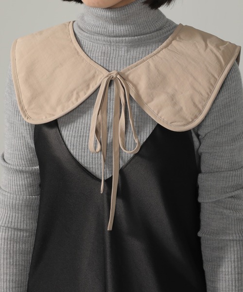emesuelee（エメスーリー）の「ナイロン付け襟（付け襟・レディース・ダークベージュ/アイボリー/ブラック/ブラウン・フリー）」の17枚目の写真