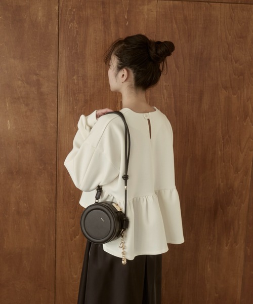 nunela(ヌネラ)の「circle shoulder bag【No.5】(ショルダーバッグ・レディース・ブラック/ナチュラル/キャメル・FREE)」の19枚目の写真