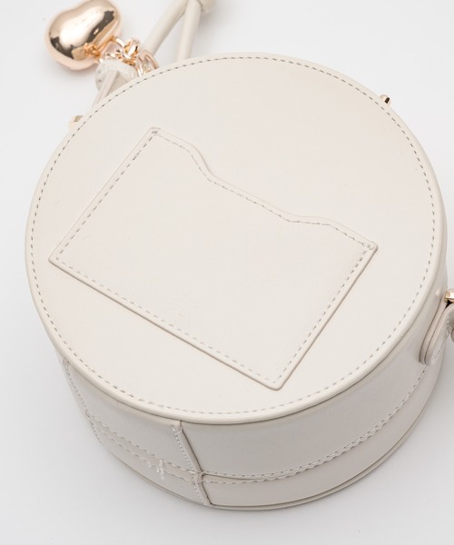 circle shoulder bag【No.5】（ショルダーバッグ）｜nunela