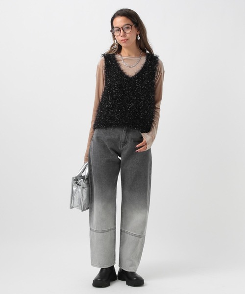 BAYFLOW（ベイフロー）の「[すっきり見えするネックライン]シアーベロアクルーネックプルオーバー（Tシャツ/カットソー・レディース・キャメル/ブラック/オフホワイト・FREE）」の9枚目の写真