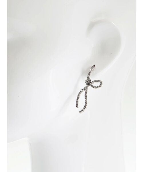 EATME（イートミー）の「リボンビジューピアス（ピアス（両耳用）・レディース・シルバー・FREE）」の7枚目の写真