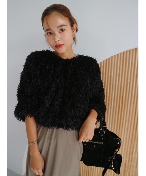 TRUNC（トランクエイティーエイト）の「Feather Yarn Cropped Pullover（ニット/セーター・レディース・ブラック/アイボリー・FREE）」の2枚目の写真