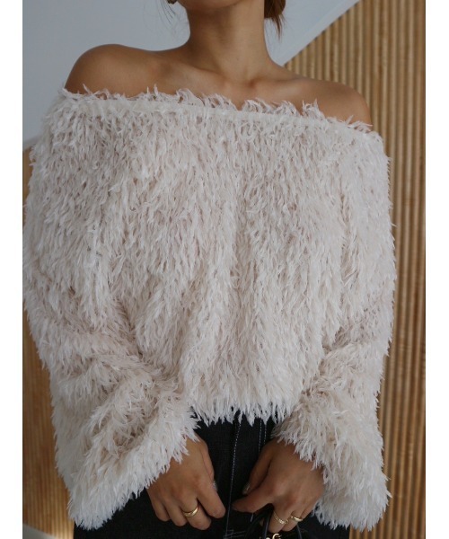TRUNC（トランクエイティーエイト）の「Feather Yarn Cropped Pullover（ニット/セーター・レディース・ブラック/アイボリー・FREE）」の4枚目の写真