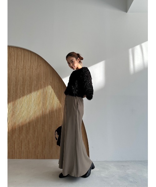 TRUNC（トランクエイティーエイト）の「Feather Yarn Cropped Pullover（ニット/セーター・レディース・ブラック/アイボリー・FREE）」の15枚目の写真