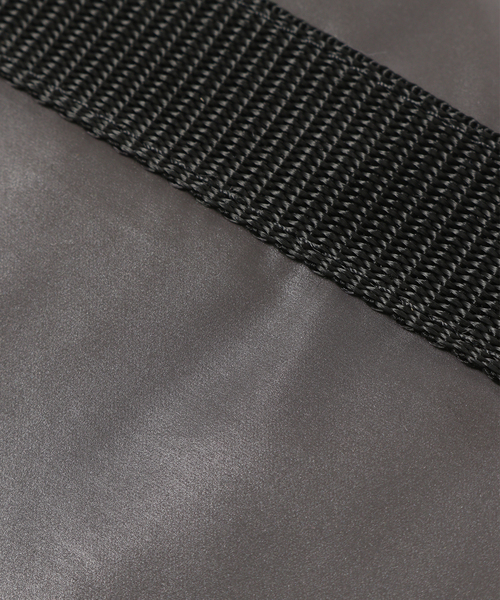 MARMOT CAPITAL（マーモットキャピタル）の「【MARMOT CAPITAL / マーモット キャピタル】MINI SHOULDER（ショルダーバッグ・メンズ・チャコールグレー・FREE）」の18枚目の写真