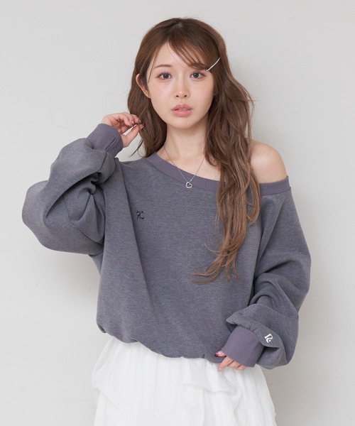 花音♡グレー スウェット RAY CASSIN（レイカズン）の「【前後2way】ワンショルポンチスウェット