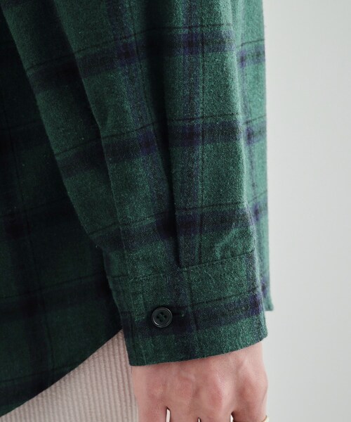 SHOO・LA・RUE（シューラルー）の「◆【洗える】ネル起毛チェックシャツ（シャツ/ブラウス・レディース・ワイン系1/グレー系1/モスグリーン系1・04/03/02/01）」の22枚目の写真