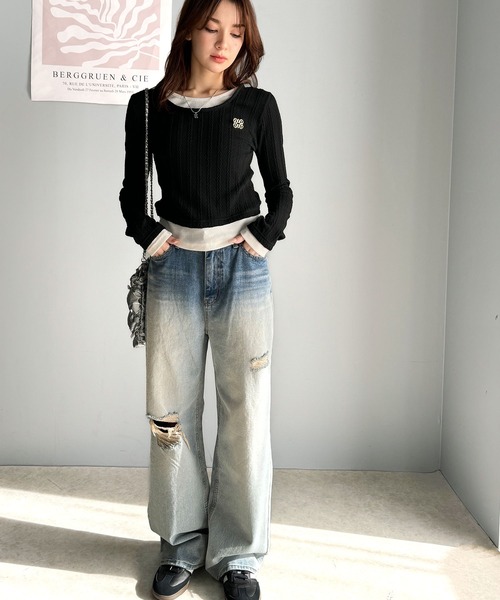 mily bilet(ミウィビレット)の「【mily bilet】トレンド感満載のドッキングデザイン。ブローチ付き異素材レイヤード風ケーブル編みカットソー(長袖)(Tシャツ/カットソー・レディース・グレー/ブラック/アイボリー・LARGE/MEDIUM/SMALL/X-LARGE)」の13枚目の写真