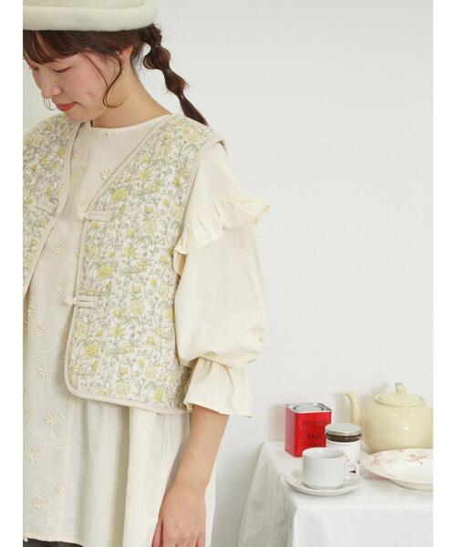 Samansa Mos2（サマンサ モスモス）の「3D刺繍フリルチュニック（チュニック・レディース・ブラック/サックスブルー/キナリ・F）」の10枚目の写真