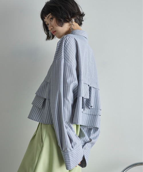 THE YOn(ザヨン)の「ラッフルヘムクロップドシャツ(シャツ/ブラウス・レディース・グレー/オフホワイト/サックスブルー・FREE)」の11枚目の写真