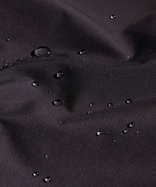 Mammut(マムート)の「マサオ ライト レイン -スーツ アジアンフィット / Masao Light Rain-Suit AF Men(その他アウター・メンズ・ブラック/カーキ/レッド・SMALL/MEDIUM/LARGE/X-LARGE)」の9枚目の写真