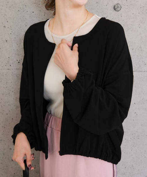 aquagarage(アクアガレージ)の「クロップドカーディガン(その他アウター・レディース・ブラック/グレイッシュベージュ/ネイビー/ラベンダー・L/M)」の9枚目の写真