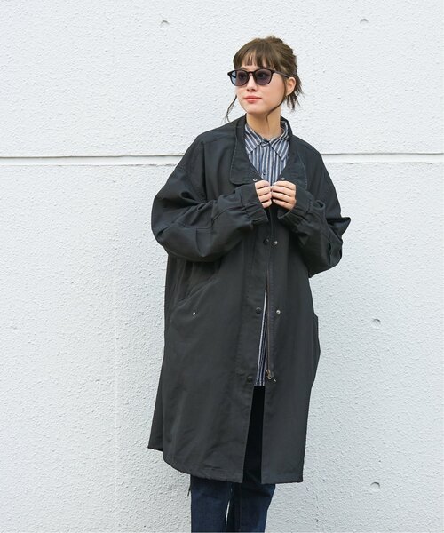 Zoff（ゾフ）の「【WEB限定】ボストン 型調光サングラス｜カラーレンズ｜トレンド｜紫外線対策｜UVカット｜レンズの色が変わるサングラス｜Zoff｜COLOR SUNGLASSES（サングラス・レディース・ブラック/ブラウン系その他5/ライトグレー系・FREE）」の20枚目の写真