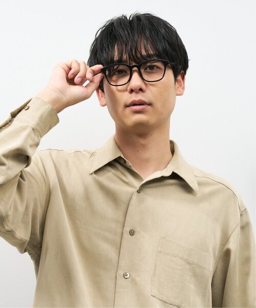 Zoff（ゾフ）の「【WEB限定】ボストン 型調光サングラス｜カラーレンズ｜トレンド｜紫外線対策｜UVカット｜レンズの色が変わるサングラス｜Zoff｜COLOR SUNGLASSES（サングラス・レディース・ブラック/ブラウン系その他5/ライトグレー系・FREE）」の13枚目の写真