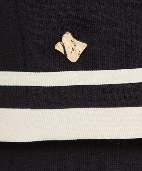 ROYAL PARTY(ロイヤルパーティー)の「配色テーラードクロップドジャケット(テーラードジャケット・レディース・グリーン/オフホワイト/ブラック・FREE)」の9枚目の写真