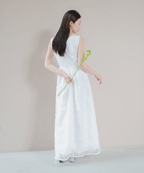 kaene（カエン）の「チュールエンブロイダリードレス［white collection］（ドレス・レディース・ホワイト/ブラック・38/36/34）」の4枚目の写真