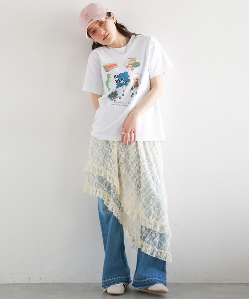 RAGEBLUE(レイジブルー)の「コラージュプリントコンパクトTシャツ(Tシャツ/カットソー・レディース・ライトグレー/ホワイト・FREE)」の5枚目の写真
