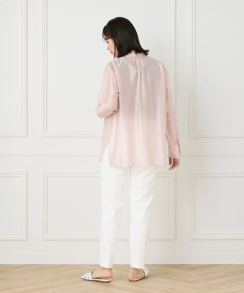 INED（イネド）の「【WEB限定カラー】オーガンジーシアーシャツ（シャツ/ブラウス・レディース・ブラック/オレンジ/アイボリー/モカ/ピンク・11号/9号）」の18枚目の写真