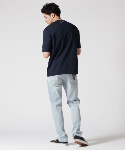 muta marine(ムータ・マリン)の「muta MARINE/ムータ マリン/別注メタルロゴ スムースTシャツ(Tシャツ/カットソー・メンズ・ネイビー/ホワイト・4/7/6/5/8)」の11枚目の写真