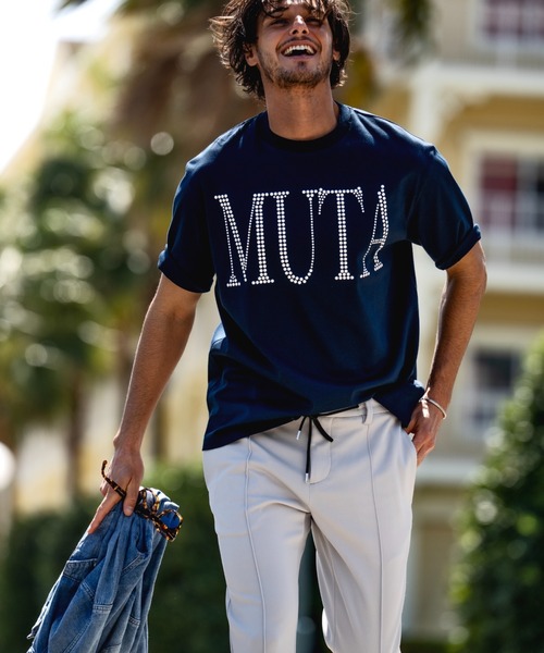 muta marine(ムータ・マリン)の「muta MARINE/ムータ マリン/別注メタルロゴ スムースTシャツ(Tシャツ/カットソー・メンズ・ネイビー/ホワイト・4/7/6/5/8)」の5枚目の写真