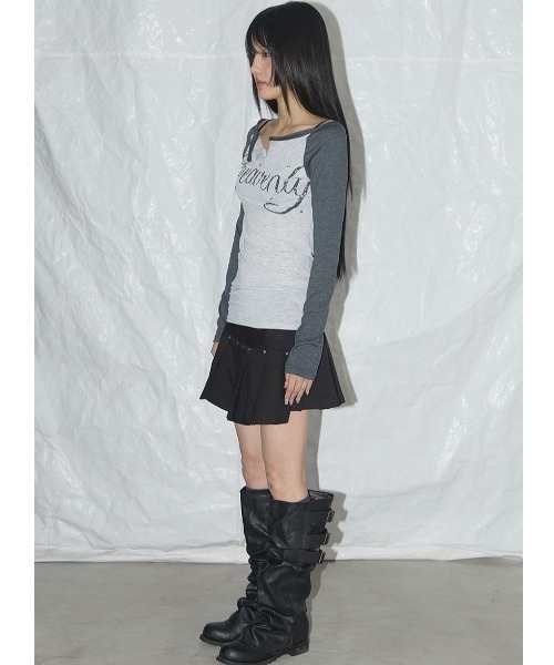 A'GEM/9 × .kom 「 FANCY CLUB/ファンシークラブ」 HEAVENLY OFF-SHOULDER LONG SLEEVE/ヘブン A'GEM/9 × .kom 『 FANCY CLUB/ファンシークラブ』 HEAVENLY OFF