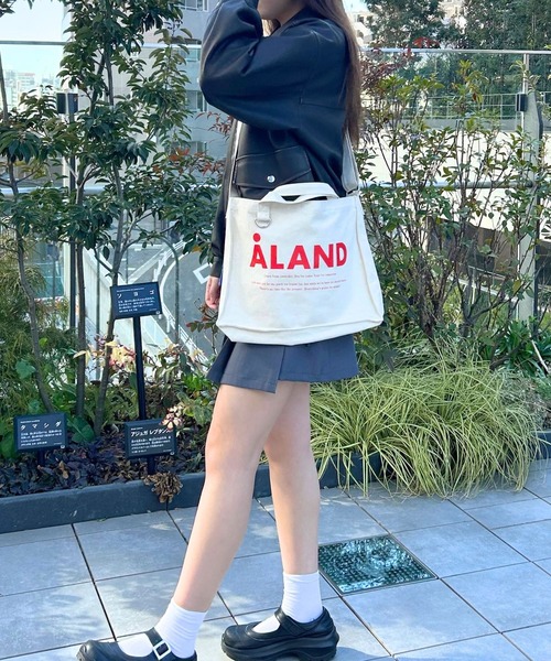 ALAND(エーランド)の「【UNISEX】ALAND/横長Dリングトート(トートバッグ・レディース・ホワイト/ライトグレー/ブラック/ブルー/ミント/スモークピンク・FREE)」の7枚目の写真