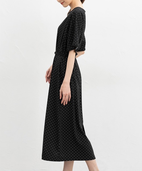 Honeys（ハニーズ）の「チューリップ袖ワンピース（ワンピース・レディース・ネイビー/ブラック系その他/ホワイト系その他/ブルー系その他3・LL/3L/S/M/L）」の17枚目の写真