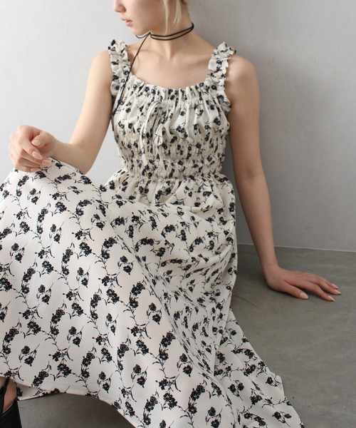 セール】花柄シャーリングノースリーブワンピース（ワンピース