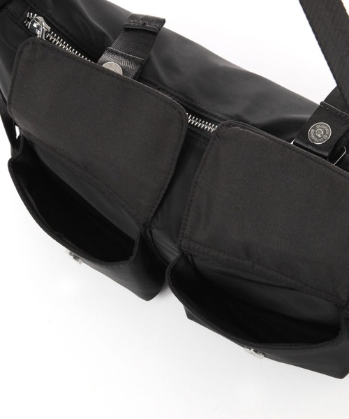 LEPSIM（レプシィム）の「ダブルポケットショルダー　290393（ショルダーバッグ・レディース・キャメル/ブラック・ONE SIZE）」の18枚目の写真