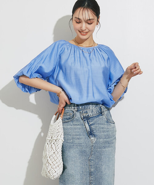 un dix cors（アンディコール）の「《一枚でサマになる》バルーンスリーブブラウス（シャツ/ブラウス・レディース・サックスブルー/ブラック/オフホワイト・FREE）」の3枚目の写真