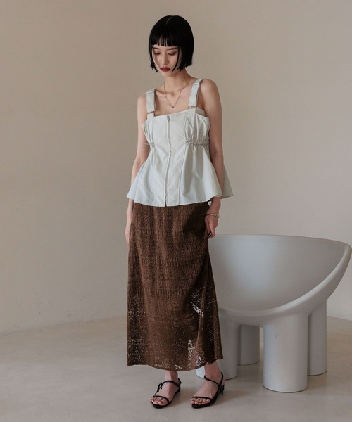 LOWRYS FARM（ローリーズファーム）の「カットレースタイトスカート　327059（スカート・レディース・ブラック/ブラウン/グリーン/アイボリー・FREE）」の5枚目の写真