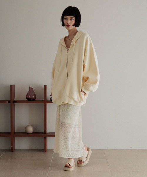 LOWRYS FARM（ローリーズファーム）の「カットレースタイトスカート　327059（スカート・レディース・ブラック/ブラウン/グリーン/アイボリー・FREE）」の17枚目の写真