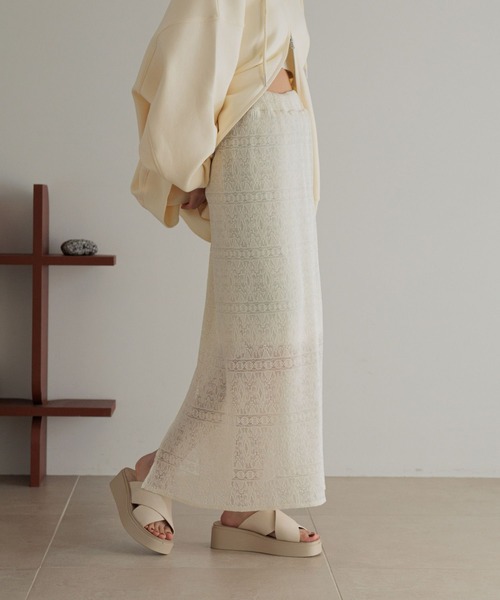 LOWRYS FARM（ローリーズファーム）の「カットレースタイトスカート　327059（スカート・レディース・ブラック/ブラウン/グリーン/アイボリー・FREE）」の13枚目の写真