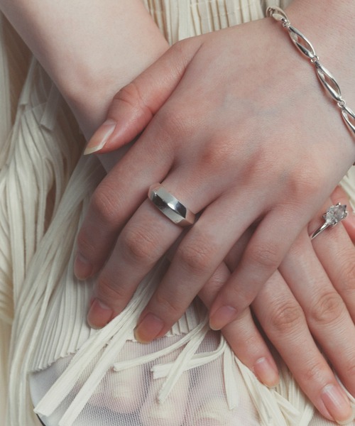 whoseA（フーシー）の「【silver925】Neat Ring/ニートリング（リング・レディース・シルバー・10号/13号/17号）」の3枚目の写真
