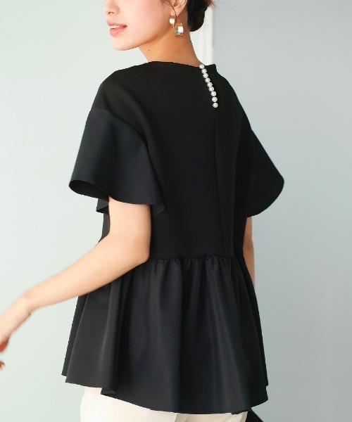 Emilyan（エミリアン）の「手洗い可･ストレッチ･UV CUT･接触冷感【  とろぷり生地がクセになる  】つやポンチ・バックパールライク・ペプラム半袖ブラウス（シャツ/ブラウス・レディース・ブラック/ホワイト/チャコールグレー/グレー・L/M/S）」の22枚目の写真