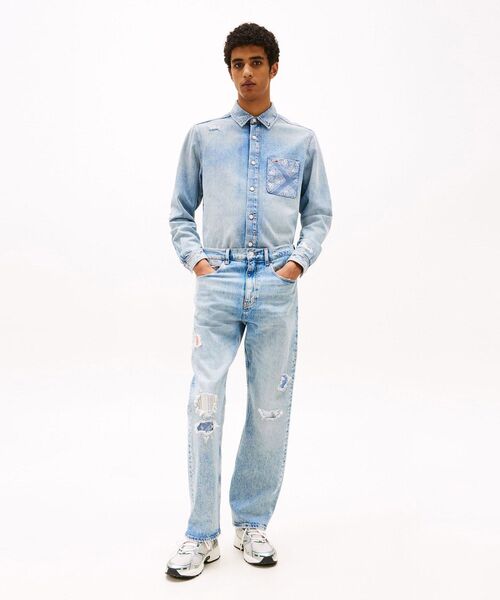 tommy jeans（トミー ジーンズ）の「レギュラーデニムシャツ（シャツ/ブラウス・メンズ・インディゴブルー・LARGE/MEDIUM/SMALL/X-LARGE）」の3枚目の写真