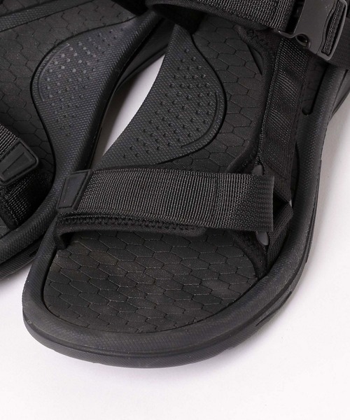 GLOBAL WORK（グローバルワーク）の「らくっショントレイルサンダル/321467（サンダル・メンズ・ホワイト×ブラック/ブラック・SMALL/MEDIUM/LARGE）」の10枚目の写真