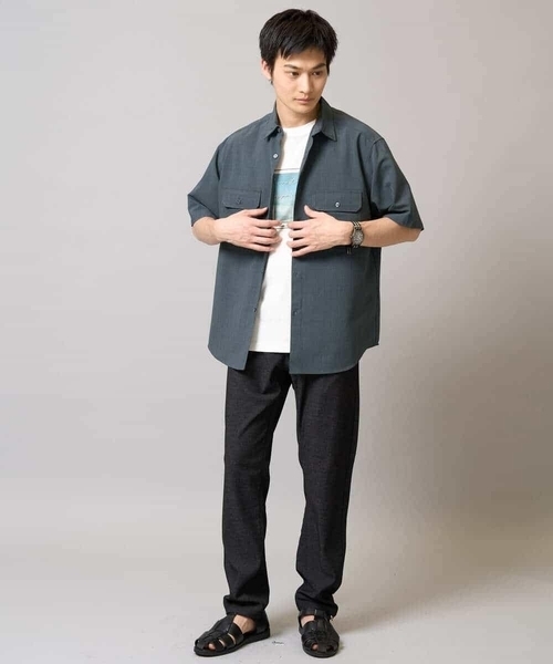 a.v.v（アーヴェヴェ）の「【速乾/イージーケア】Wポケットシャツ【夏リライト】（シャツ/ブラウス・メンズ・チャコールグレー/ネイビー/カーキ・50/48/46）」の18枚目の写真