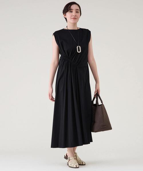 martinique(マルティニーク)の「スムースドレープワンピース(ワンピース・レディース・ブラック/キャメル・FREE)」の2枚目の写真