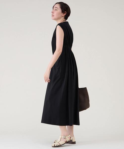 martinique(マルティニーク)の「スムースドレープワンピース(ワンピース・レディース・ブラック/キャメル・FREE)」の3枚目の写真