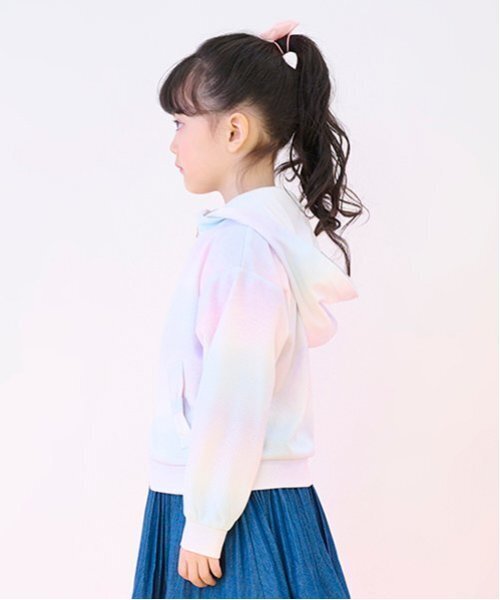 mezzo piano(メゾピアノ)の「UVカット ZIPパーカ(パーカー・キッズ・カラフル/ラベンダー・110cm/140cm/130cm/120cm/100cm/90cm)」の18枚目の写真